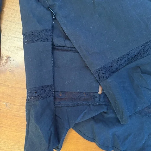 REFORMATION Black Women's Blouse size 2 - Picture 4 of 6